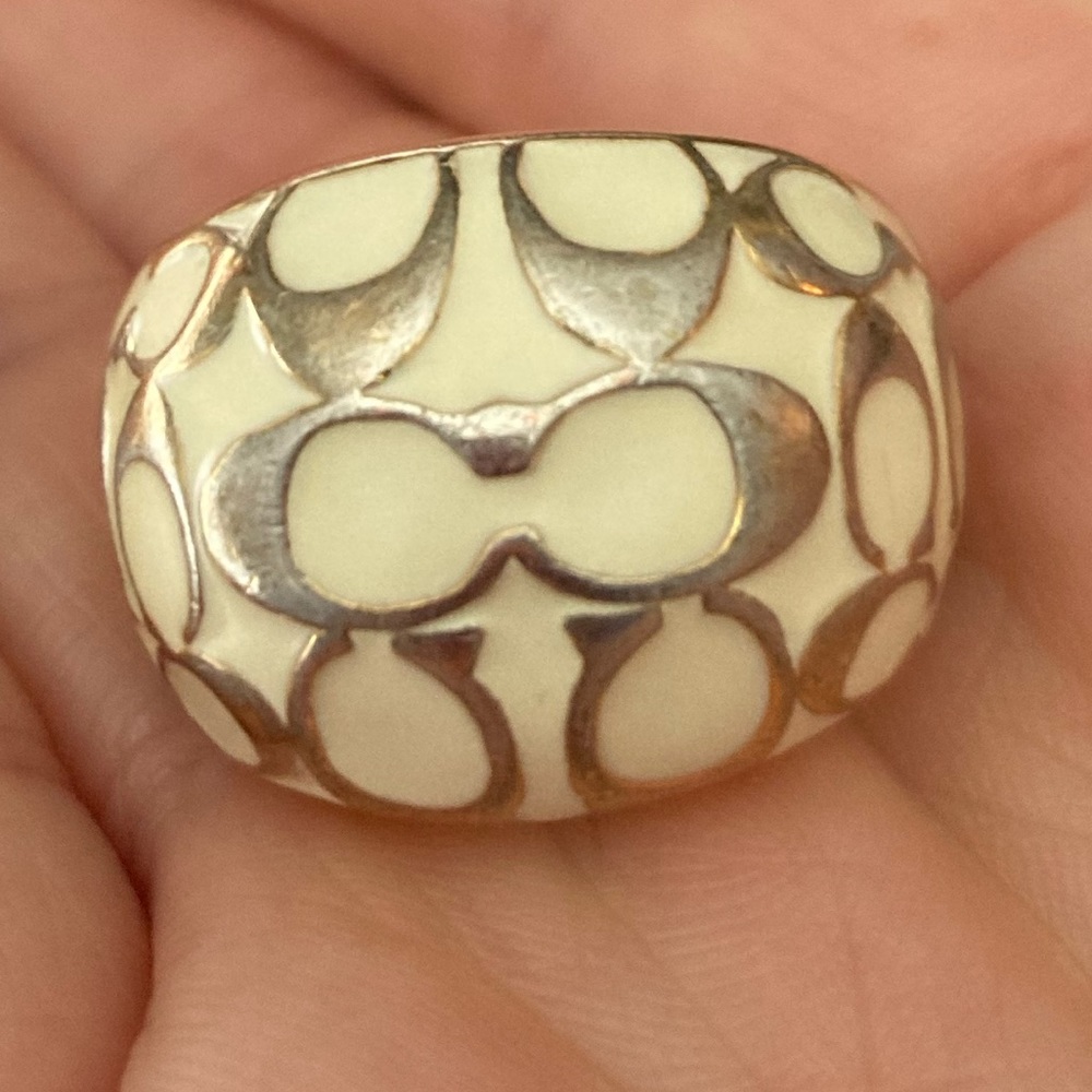 Coach ring
